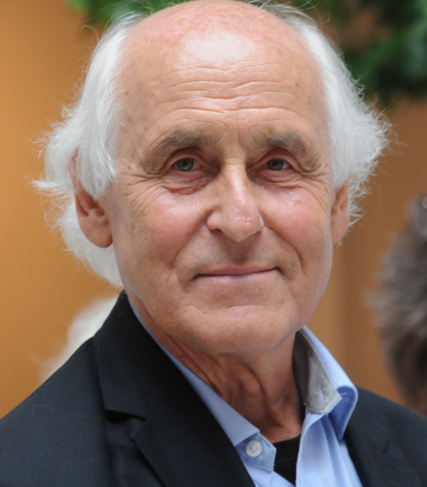 Dr. Bernd Schmid